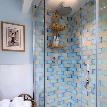 The Mount B&B 폴틴스케일