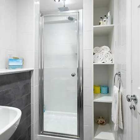 فندق مبيت وإفطار The Mount 4*