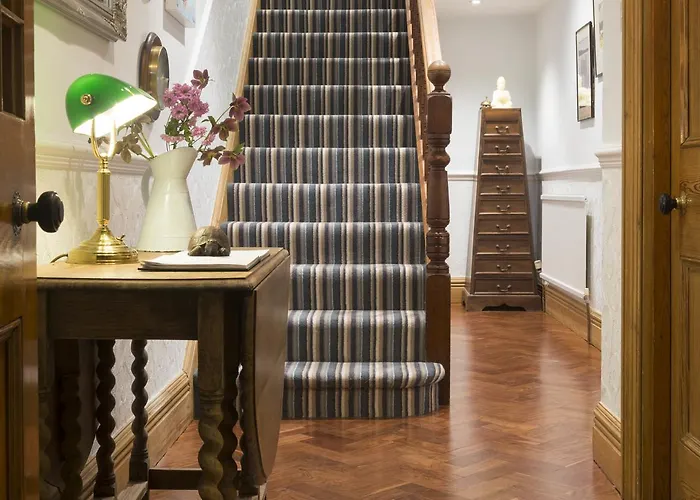 The Mount Bed & Breakfast 4*